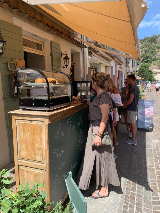 Maison Elsud La Garde-Freinet Centre 3 Chambres Terrasse Parking エクステリア 写真